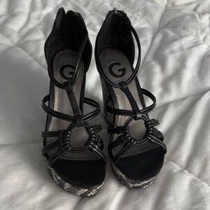 G by Guess Black and Gray Strappy Heels